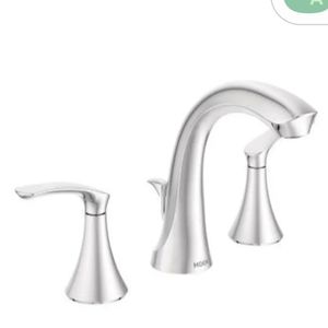 Moen widespread bathroom faucet Darcy WS84551 NIB